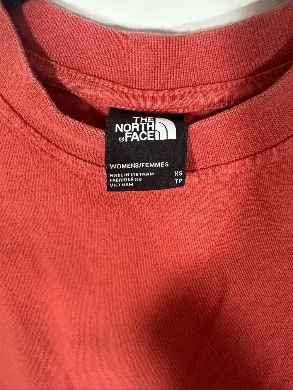 The North Face Short Sleeve Crew T-Shirt - Brick Red - Picture 3 of 4